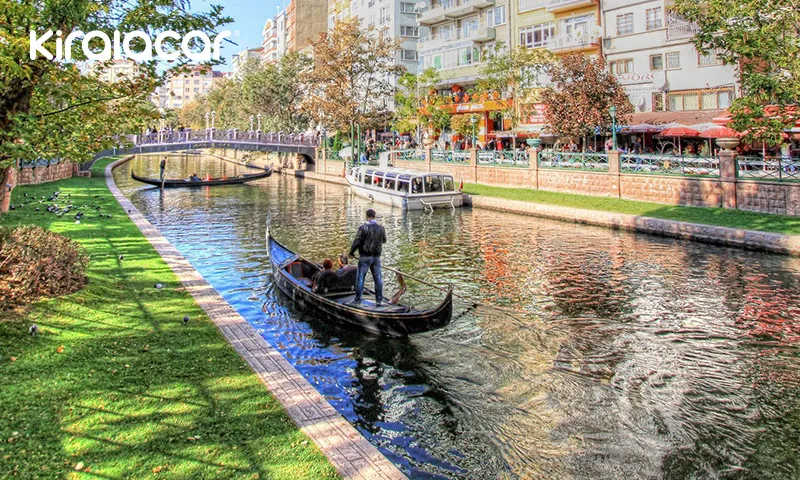 Eskişehir Gezi Rehberi Öğrencilerin Yaşayan Şehri